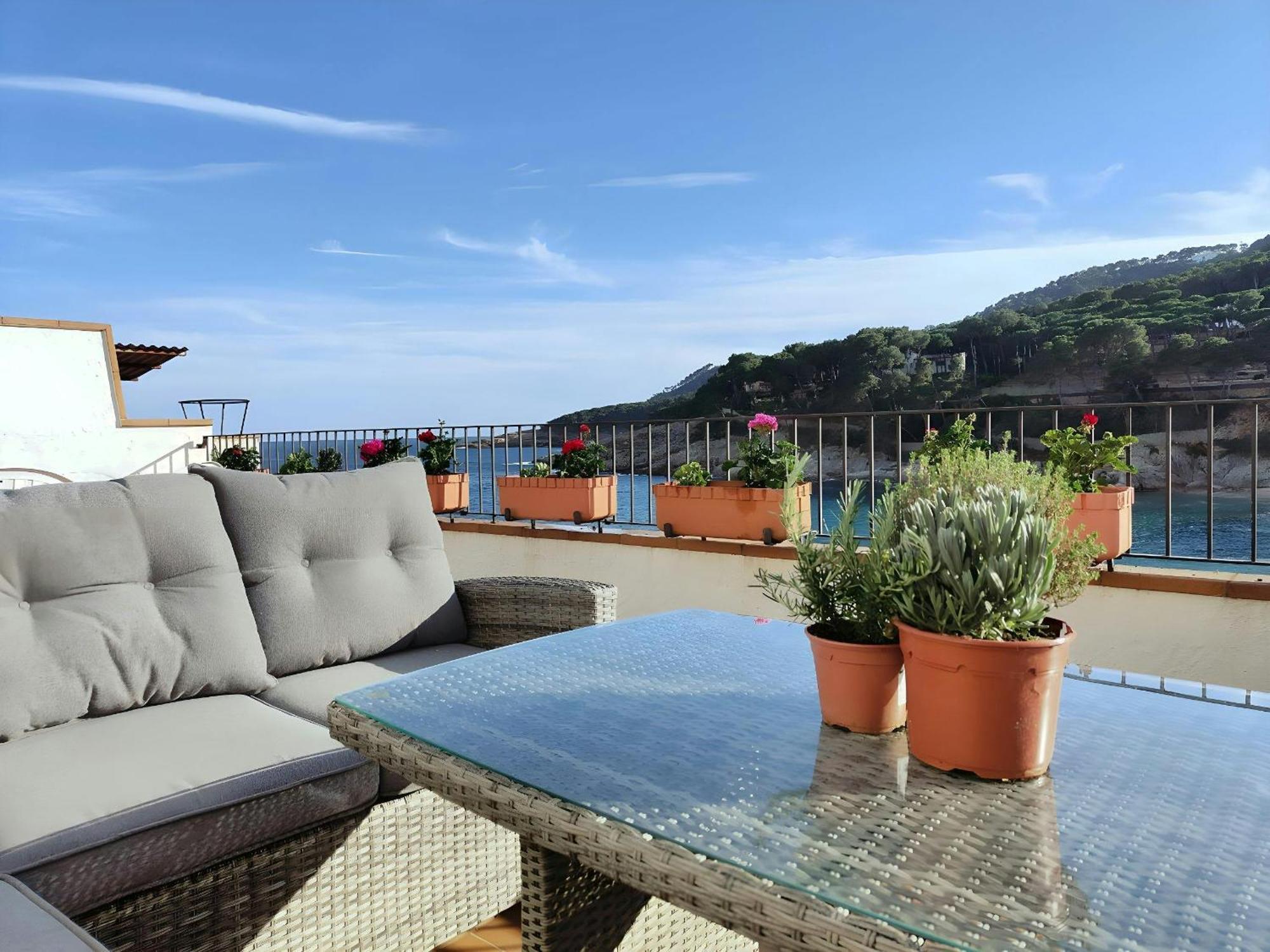 Tamariu Platja - Penthouse On Passeig Del Mar. Lägenhet Exteriör bild
